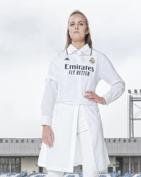 Real Madrid Fotbalový Dres 2022-23 David Alaba 4 Domácí